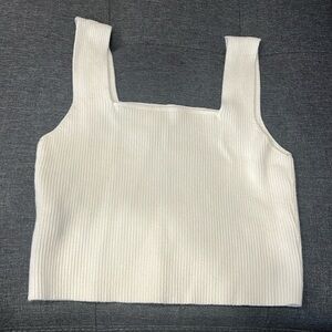 Ribbed fitted white tank top